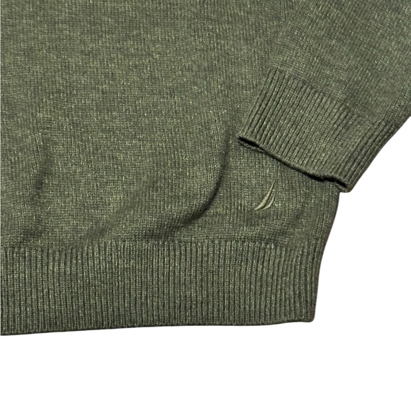 Nautica Men’s Large Green Cotton Cowl Neck Pullover Sweater – Classic Fall Layer - Picture 4 of 6